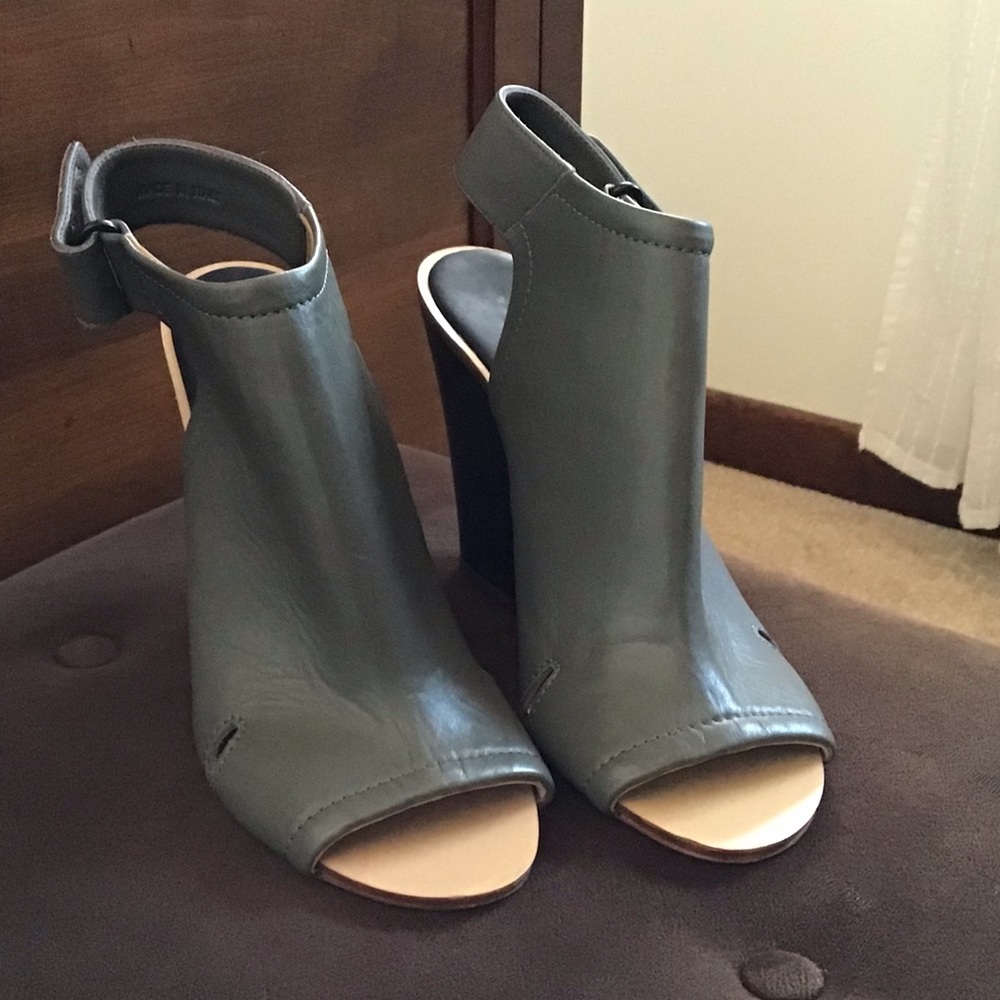 Rag & Bone Leather Open Toe wembley Wooden Wedge